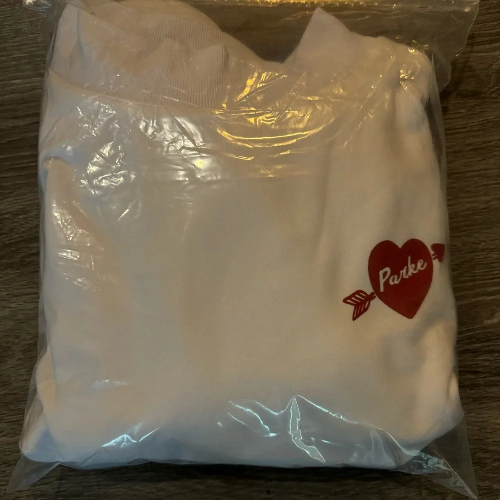 Parke Valentines Mockneck nwot - Picture 6 of 7